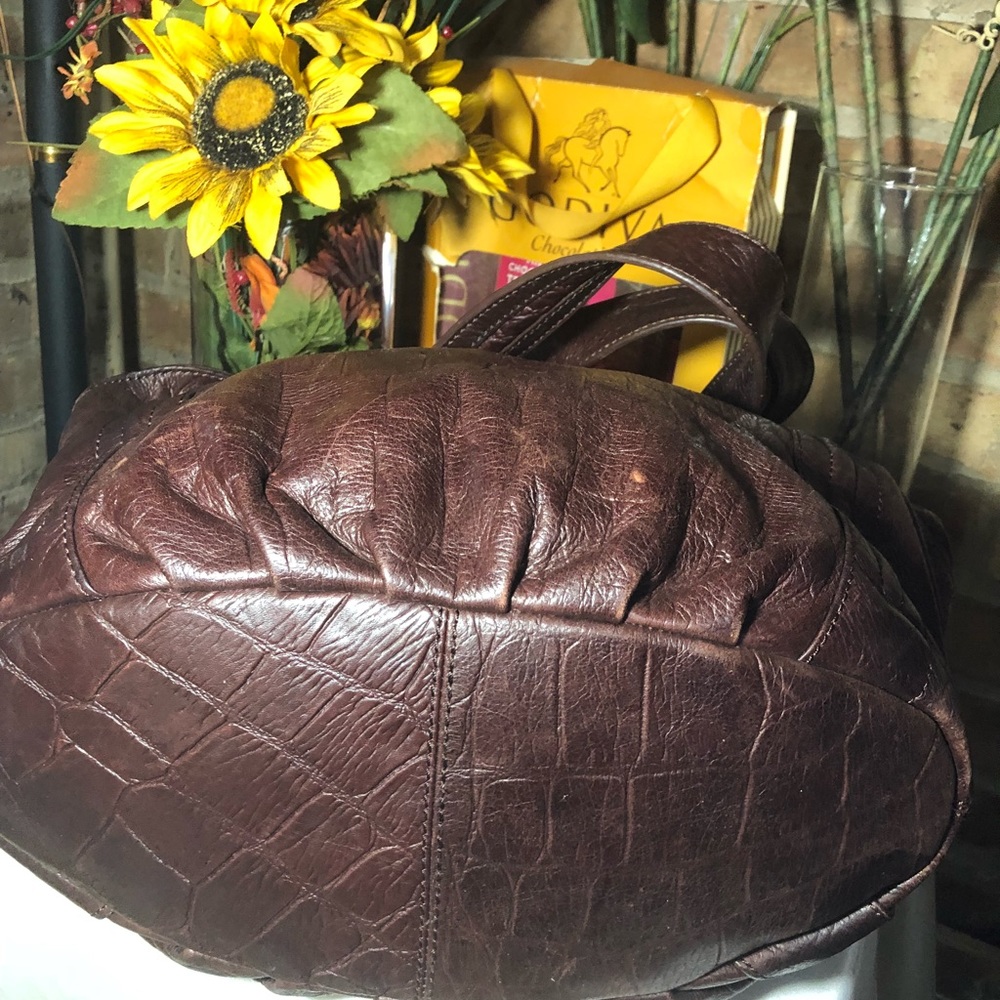 B. Makowsky Shoulder Bag - Picture 5 of 7